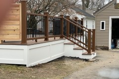HMZ-Construction-brown-side-deck-remodel