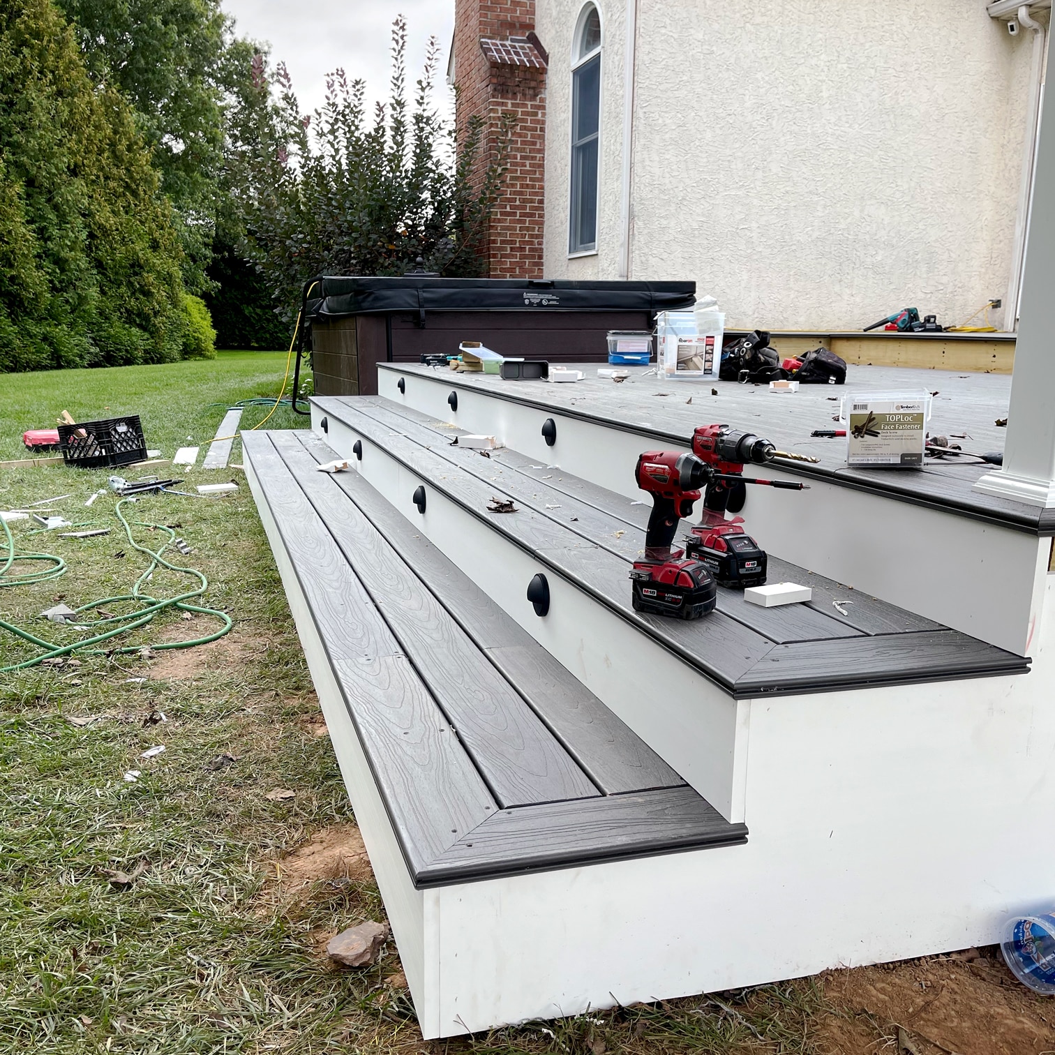 HMZ-Construction-deck-remodel-in-progress